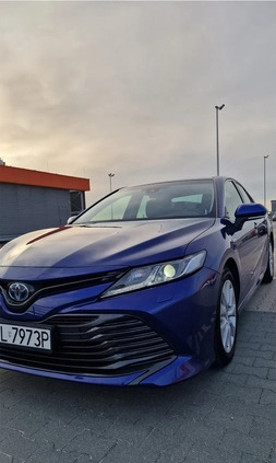 Toyota Camry cena 100400 przebieg: 106800, rok produkcji 2019 z Warszawa małe 352